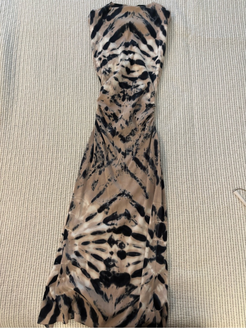Tan and Black Tie-Dye Midi Dress — Sleek Women's Silhouette